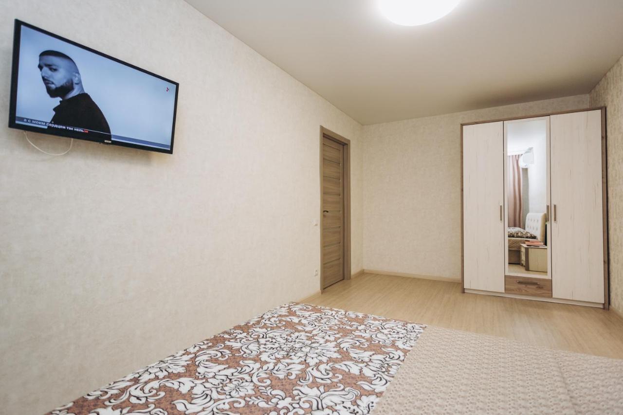 Luxe Apart-Hotel Near Lavina New Building 1 Floor Sumy Exteriör bild
