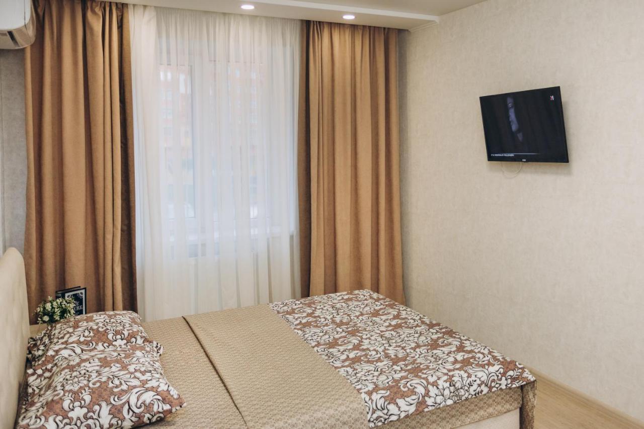Luxe Apart-Hotel Near Lavina New Building 1 Floor Sumy Exteriör bild